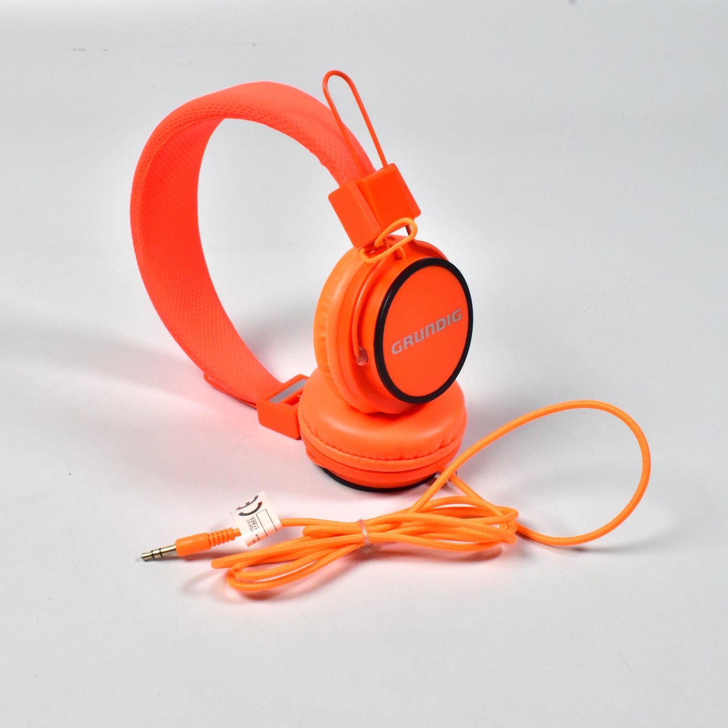 6389 Wired On Ear Headphones With Mic With 3.5 Mm Drivers, In-Built Noise Cancelling, Foldable And Adjustable For Laptop/ Pc / Office / Home DeoDap 6389 Wired On Ear Headphones With Mic With 3.5 Mm Drivers, In-Built Noise Cancelling, Foldable And Adjustable For Laptop/ Pc / Office / Home DeoDap